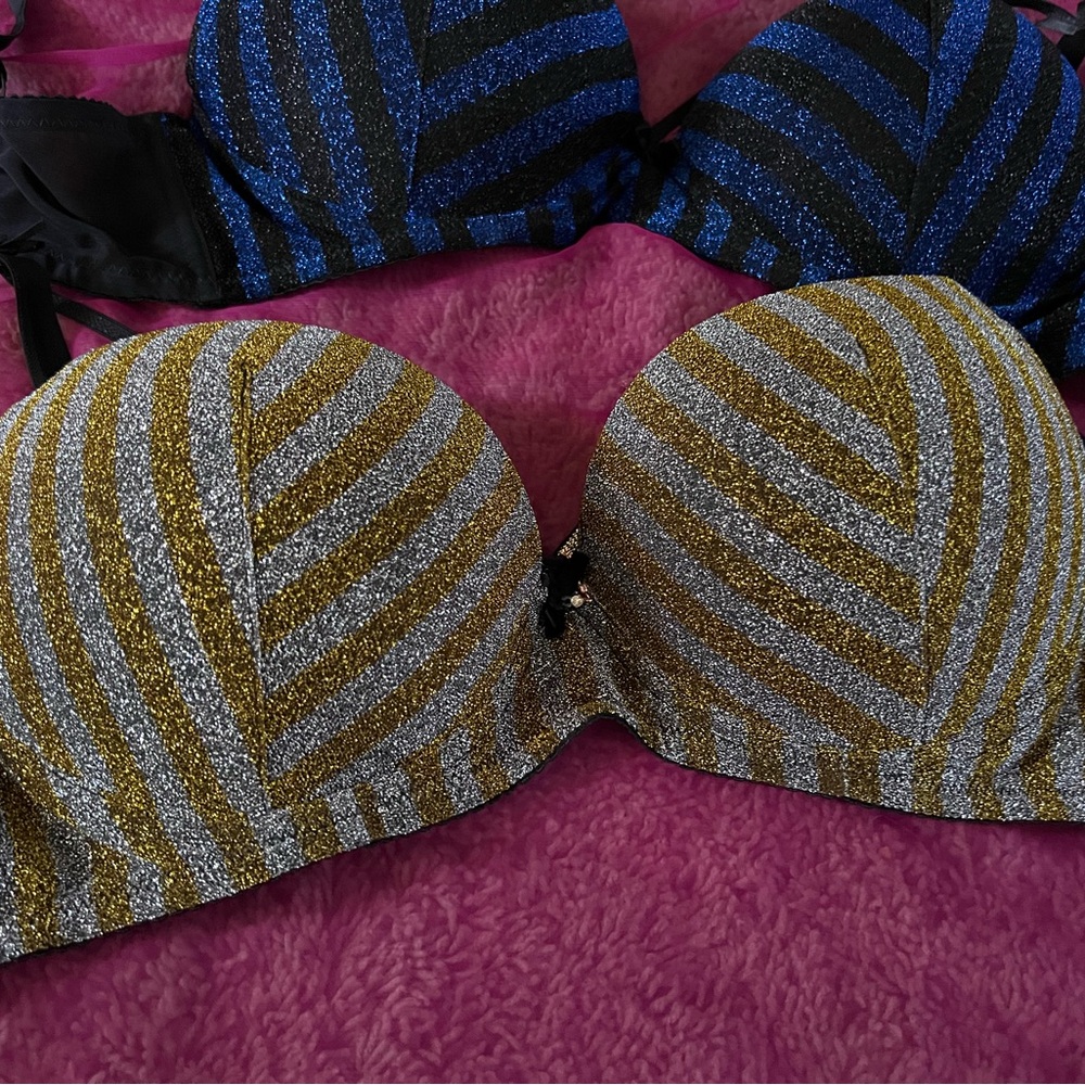 Push Up Bras - Picture 2 of 7